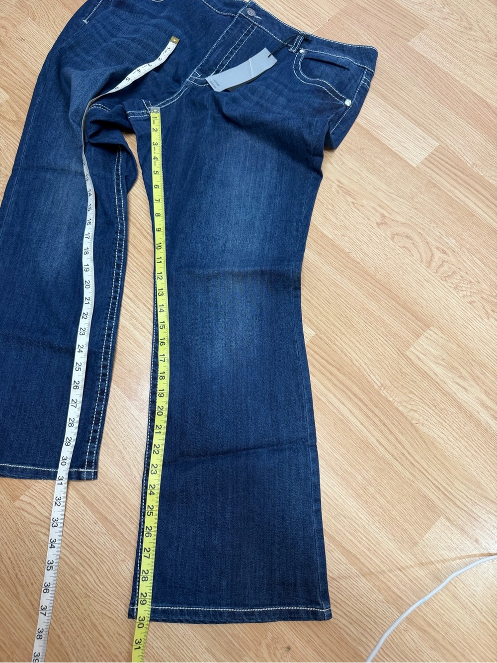 Stitch Star 18W Short Embellished Pocket Bootcut Jeans NWT Plus Size - Picture 9 of 9